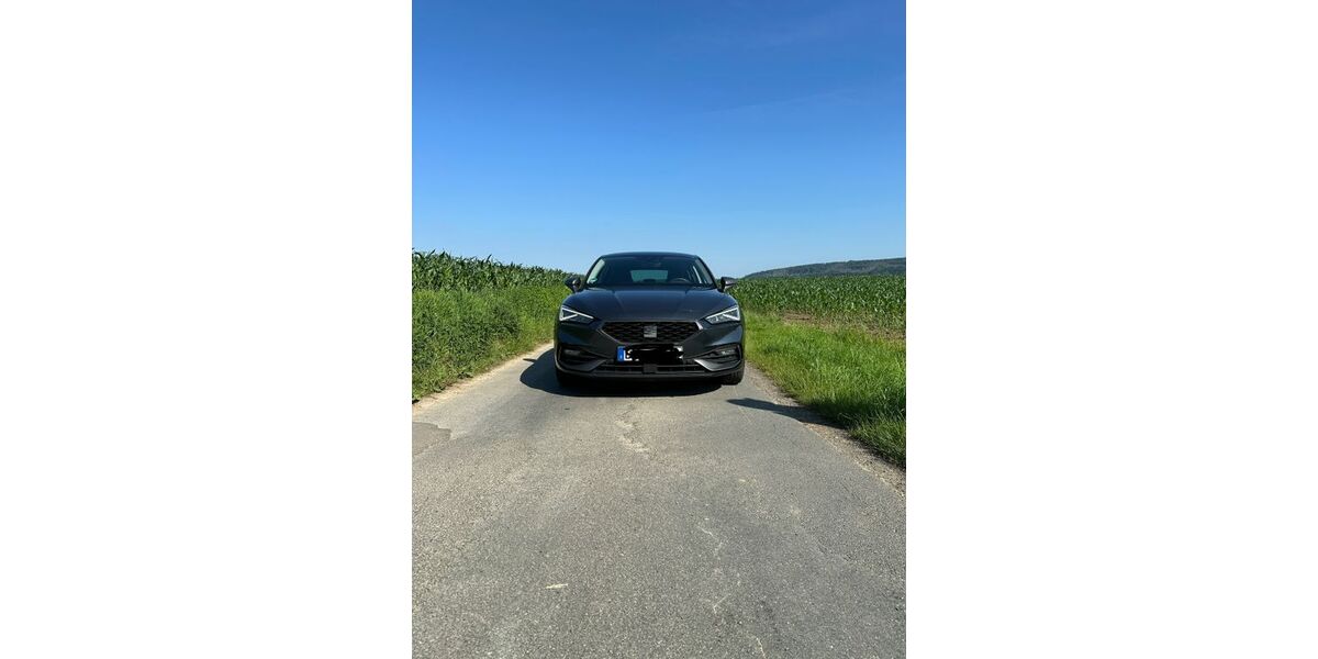 Seat Leon 60.000 km 21.000 &euro; Lemgo 32657