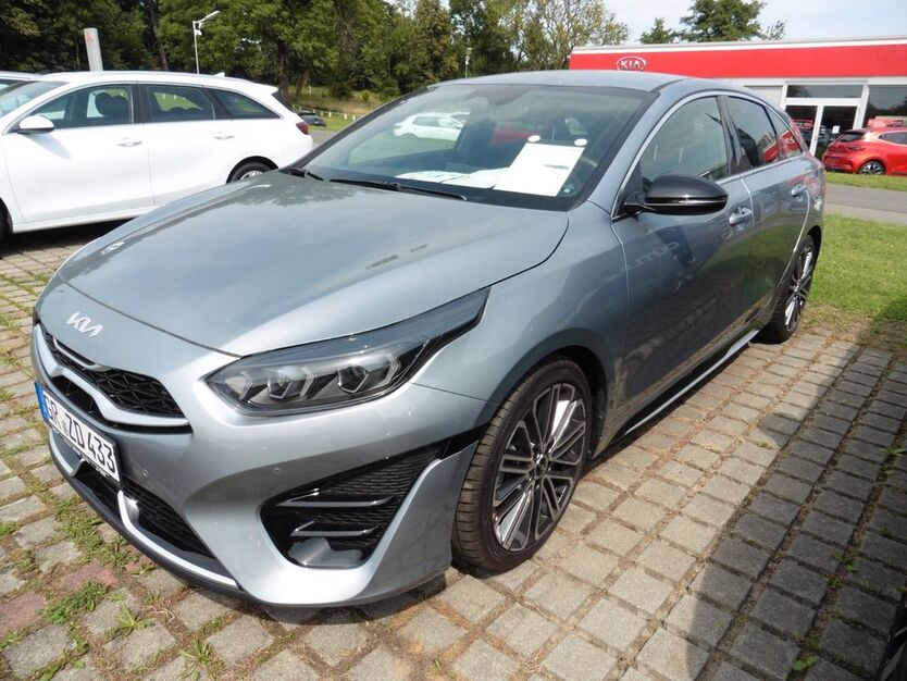 Kia pro ceed / ProCeed 2.490 km 28.590 € Goerlitz 02828