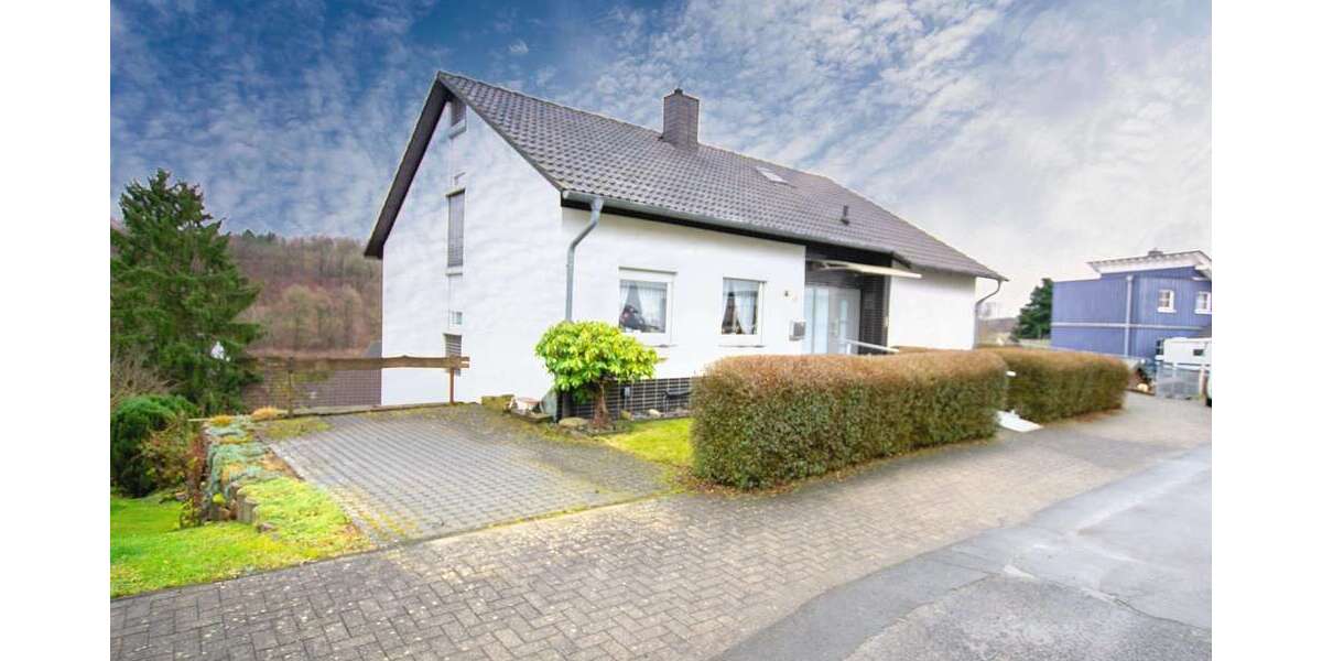 Einfamilienhaus Freudenberg - 8 Zimmer, 167 m&sup2;, 285.000&euro; | Angebot:25197115