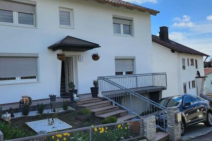 Haus zu Vermieten in 84321 Wurmannsquick -Teilmöbeliert zimmer