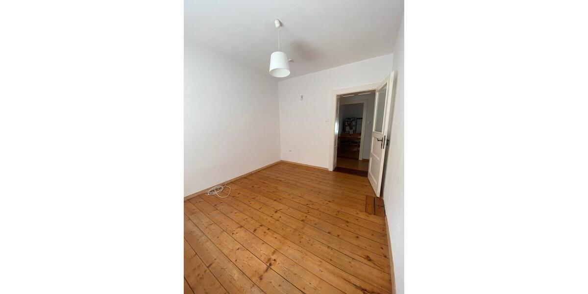 Hochparterre Hildesheim Oststadt/Stadtfeld - 4 Zimmer, 92 m&sup2;, 239.000&euro; | Angebot:26765444