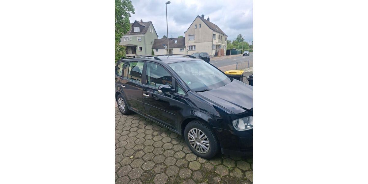 VW Touran 190.000 km 1.900 &euro; Bergkamen 59192