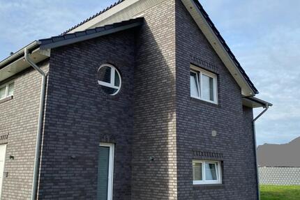 Freistehendes Einfamilienhaus KFW55 BJ. 2019 in 27612 Loxstedt 3 zimmer