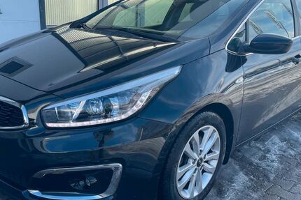 Kia ceed Sportswagon 144.355 km 10.400 &euro; Heidenheim/Brenz 89520