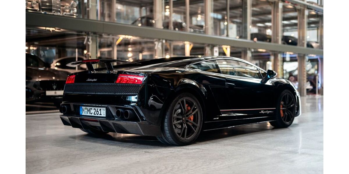 Lamborghini Gallardo 27.500 km 189.000 &euro; München 81667