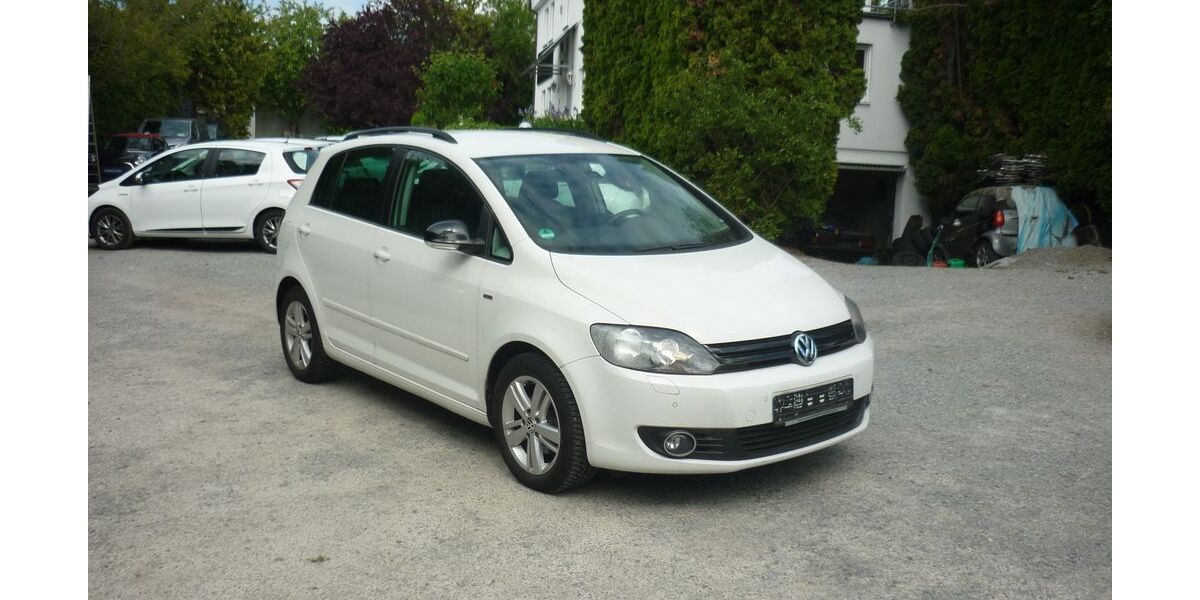 VW Golf 82.172 km 8.990 &euro; Estenfeld bei Würzburg 97230