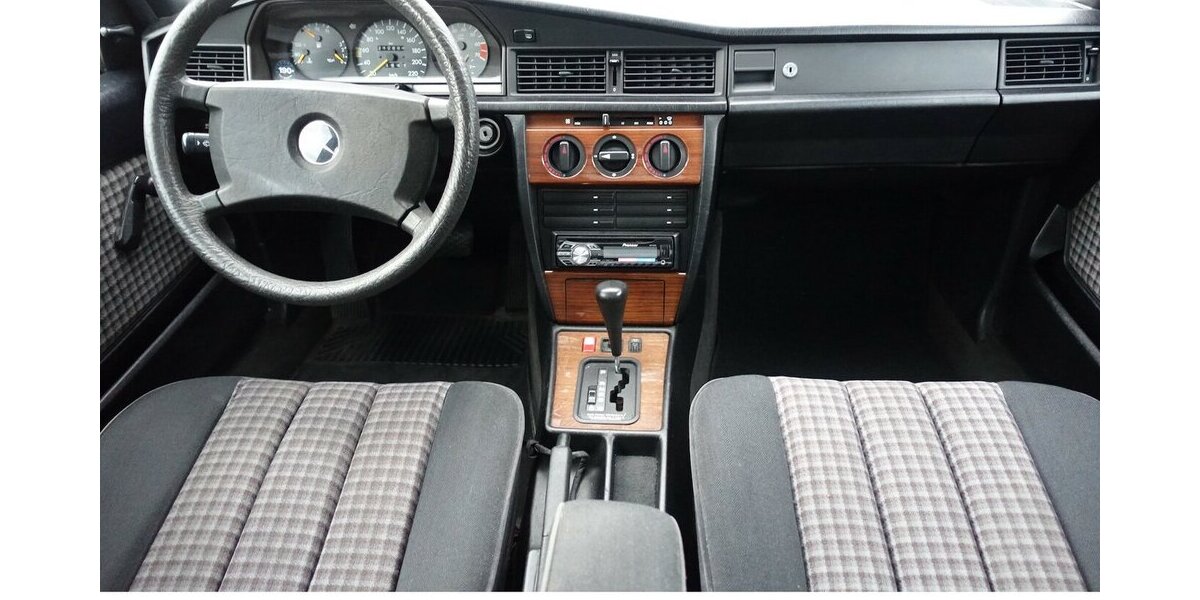Mercedes-Benz 190 E 2.3 H-Kennz. Oldtimer eSHSD Verschl-t. neu g 212.900 km 7.950 &euro; Neumarkt/OPf 92318