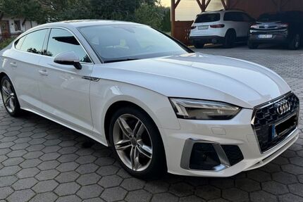 Audi A5 49.730 km 29.490 &euro; Bad Kötzting 93444