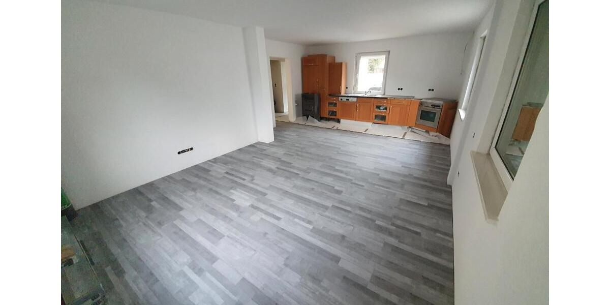 Einfamilienhaus Küps - 7 Zimmer, 190 m&sup2;, 380.000&euro; | Angebot:27021905