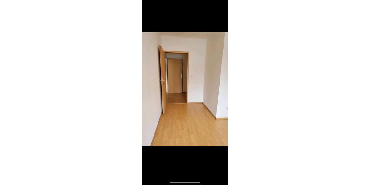 Etagenwohnung Eisleben (Lutherstadt) - 3 Zimmer, 88 m&sup2;, 45.000&euro; | Angebot:26891941
