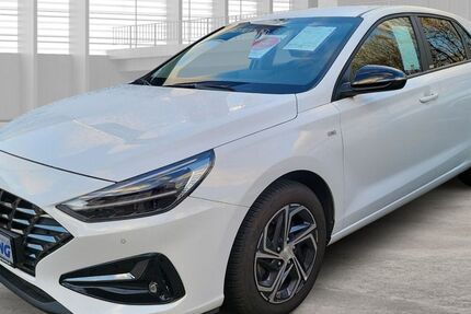 Hyundai i30 68.147 km 17.980 &euro; Berlin 12351