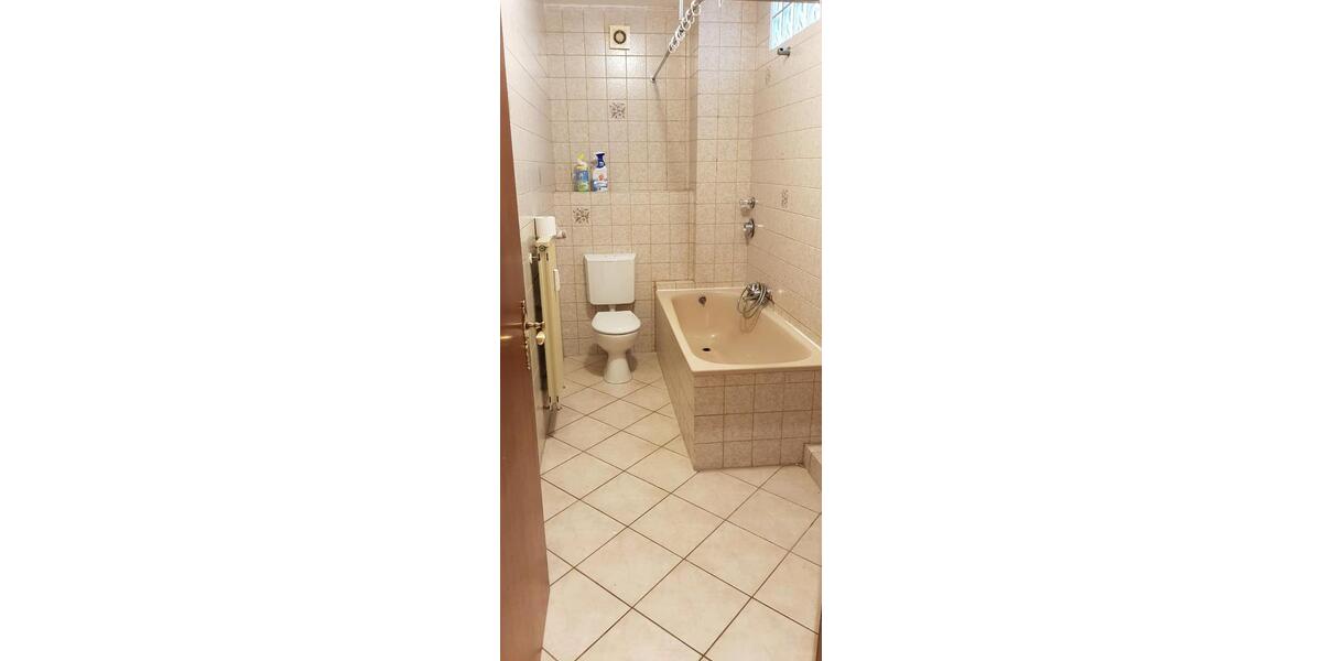 Etagenwohnung Saarbrücken West - 1 Zimmer, 75 m&sup2;, 130.000&euro; | Angebot:26062904