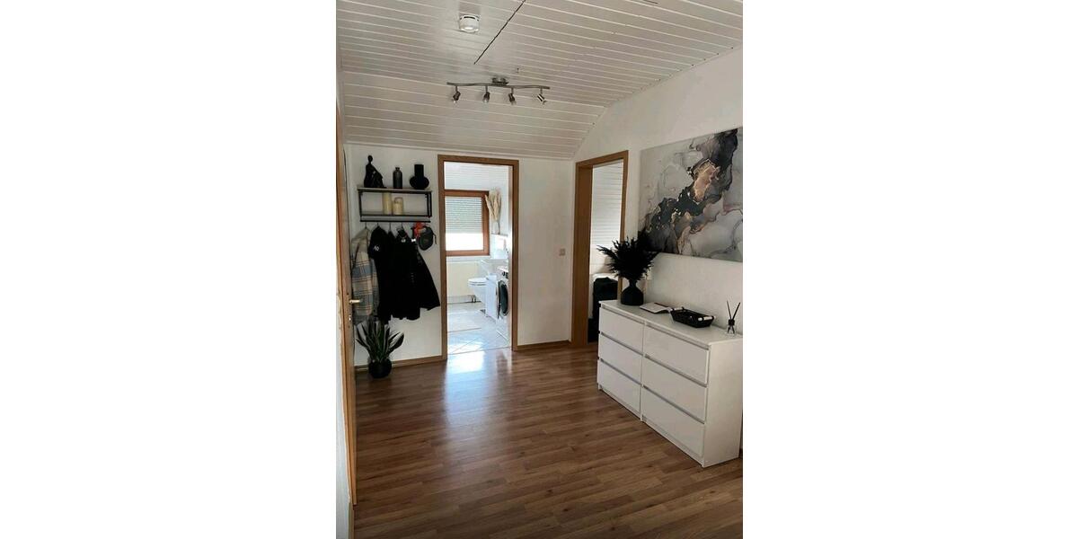Dachgeschoßwohnung Spraitbach - 2 Zimmer, 58 m&sup2;, 179.000&euro; | Angebot:26851544