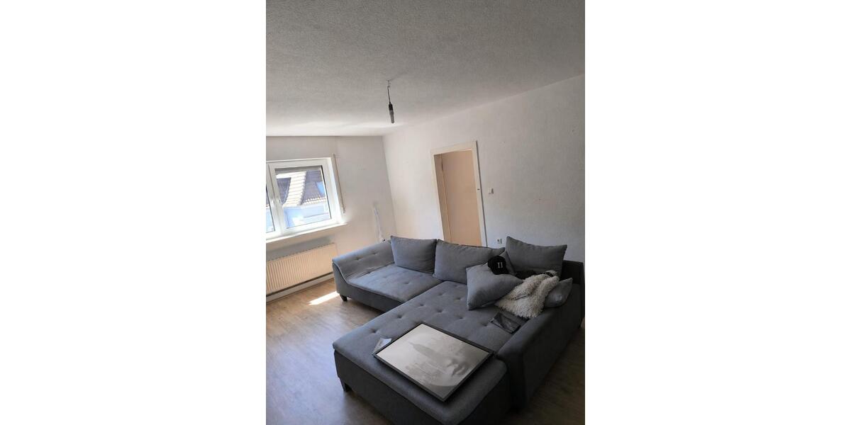 Dachgeschoßwohnung Arnsberg - 3 Zimmer, 80 m&sup2;, 600&euro; | Angebot:26409038