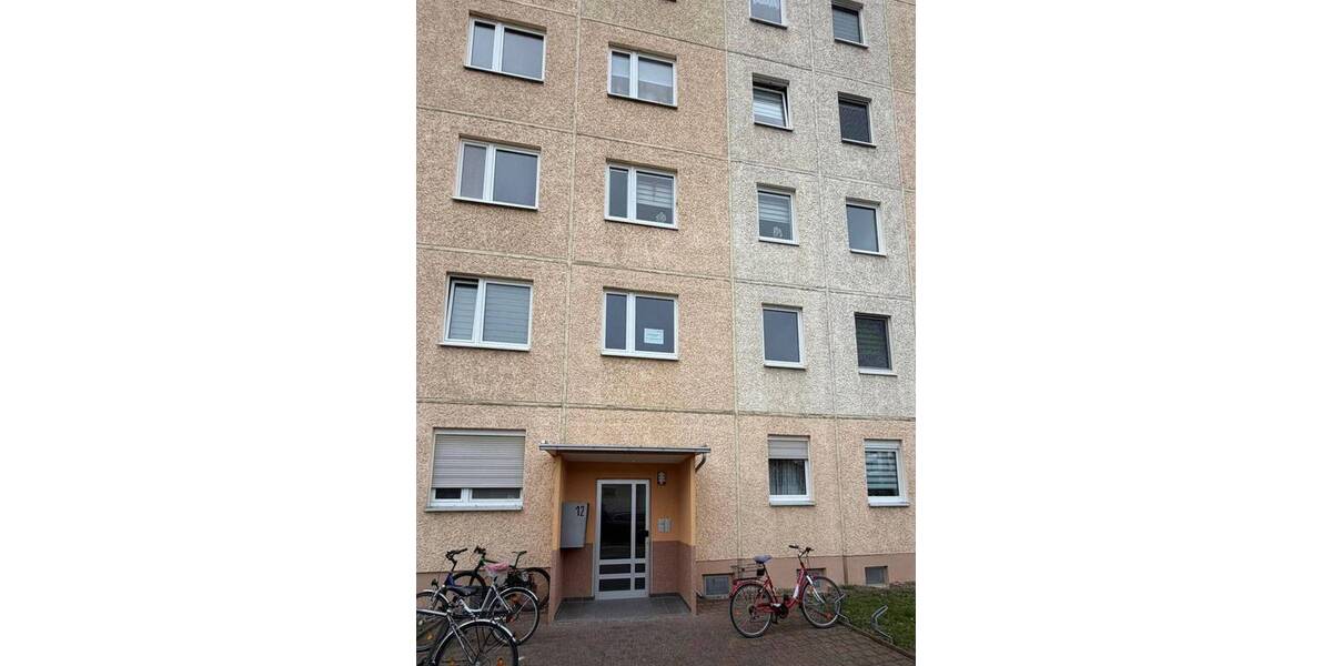 Etagenwohnung Sömmerda - 3 Zimmer, 71 m&sup2;, 48.000&euro; | Angebot:26274332