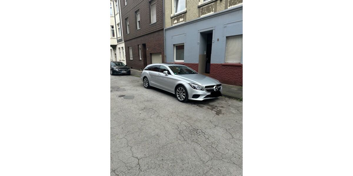 Mercedes-Benz CLS 250 138.000 km 20.000 € Duisburg 47167