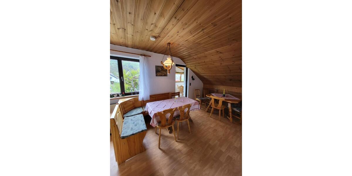 Mehrfamilienhaus, Wohnhaus Rieneck - 14 Zimmer, 340 m&sup2;, 375.000&euro; | Angebot:25634666