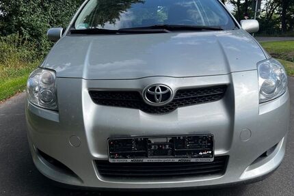 Toyota Auris 202.000 km 2.999 &euro; Minden 32425