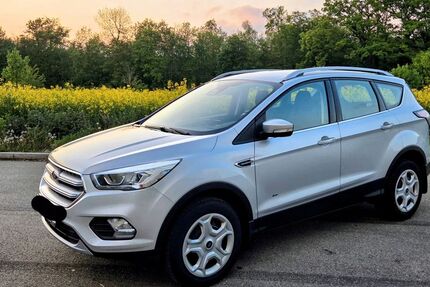 Ford Kuga 110.000 km 14.990 &euro; Ulm 89075