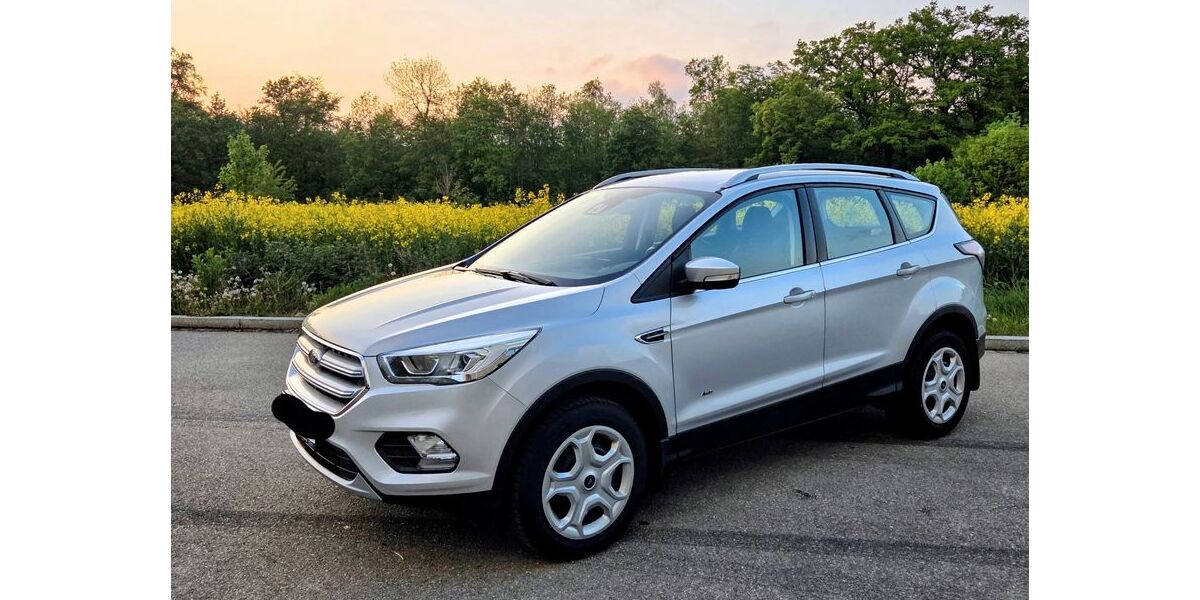 Ford Kuga 110.000 km 14.990 &euro; Ulm 89075