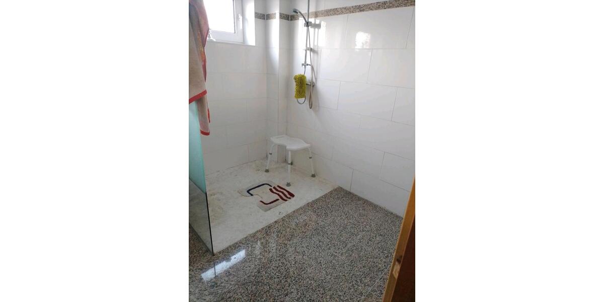 Mehrfamilienhaus, Wohnhaus Esens - 13 Zimmer, 400 m&sup2;, 463.000&euro; | Angebot:26545336