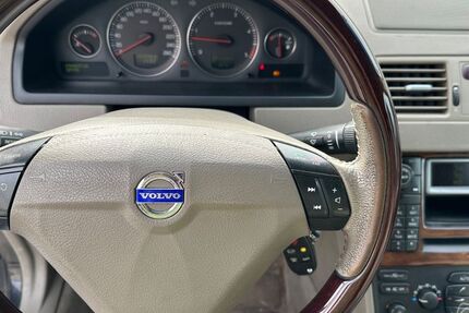 Volvo XC90 339.000 km 2.499 &euro; Waltenhofen 87448