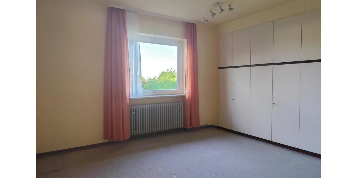 Einfamilienhaus Linden - 7 Zimmer, 200 m&sup2;, 650.000&euro; | Angebot:25883843