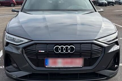 Audi e-tron 62.000 km 29.999 &euro; Rhede 46414