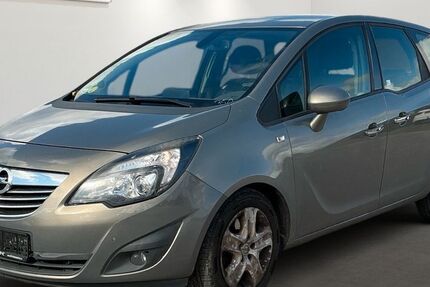 Opel Meriva 201.946 km 2.299 € Brehna 06796