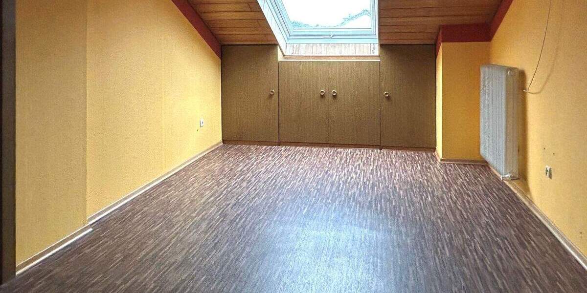Mehrfamilienhaus, Wohnhaus Hunderdorf - 9 Zimmer, 237 m&sup2;, 559.000&euro; | Angebot:25668455
