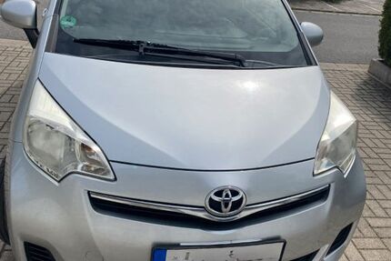 Toyota Verso-S 231.000 km 2.800 &euro; Mainleus 95336