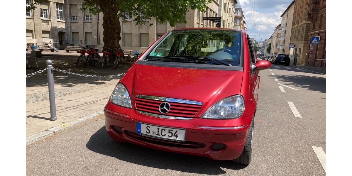 Mercedes-Benz A 160 92.600 km 2.990 &euro; Stuttgart 70176