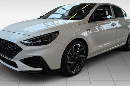 Hyundai i30 8.271 km 24.780 &euro; Jork-Königreich 21635