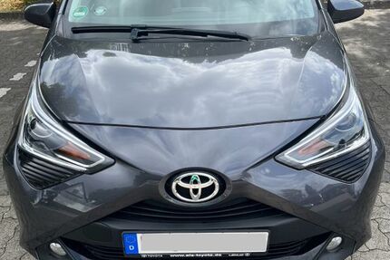 Toyota Aygo (X) 20.500 km 13.500 € Hamburg 22549