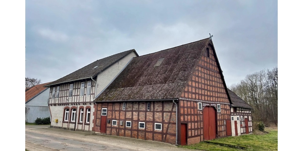Einfamilienhaus Clenze Kussebode - 4 Zimmer, 155 m&sup2;, 195.000&euro; | Angebot:25677046