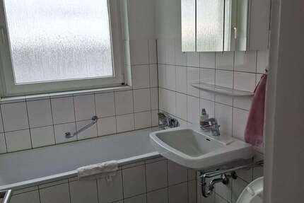Wohnung Frankfurt am Main Ginnheim - 3 Zimmer, 76 m&sup2;, 930&euro; | Angebot:26854099