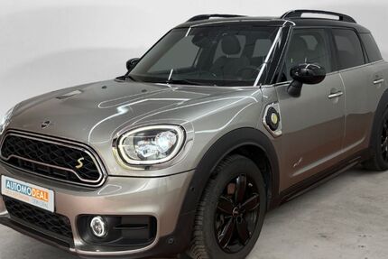 Mini Countryman SE (Cooper) 66.098 km 19.489 &euro; Duisburg 47138