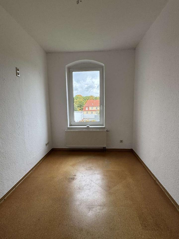 Familienfreundliche Etagenwohnung mit 100 m² und Stellplatz in Radeberg zimmer