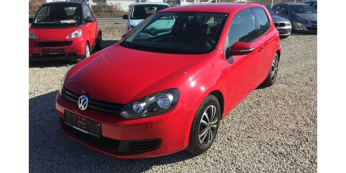 VW Golf Klima,8 Fach.Bereiftt,Tüv 08/26 175.000 km 2.450 € Himmelkron 95502