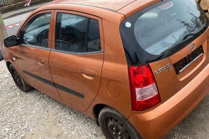 Kia Picanto 150.000 km 1.499 &euro; schwandorf 92421
