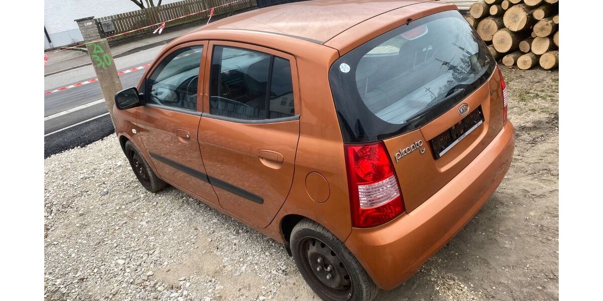 Kia Picanto 150.000 km 1.499 &euro; schwandorf 92421
