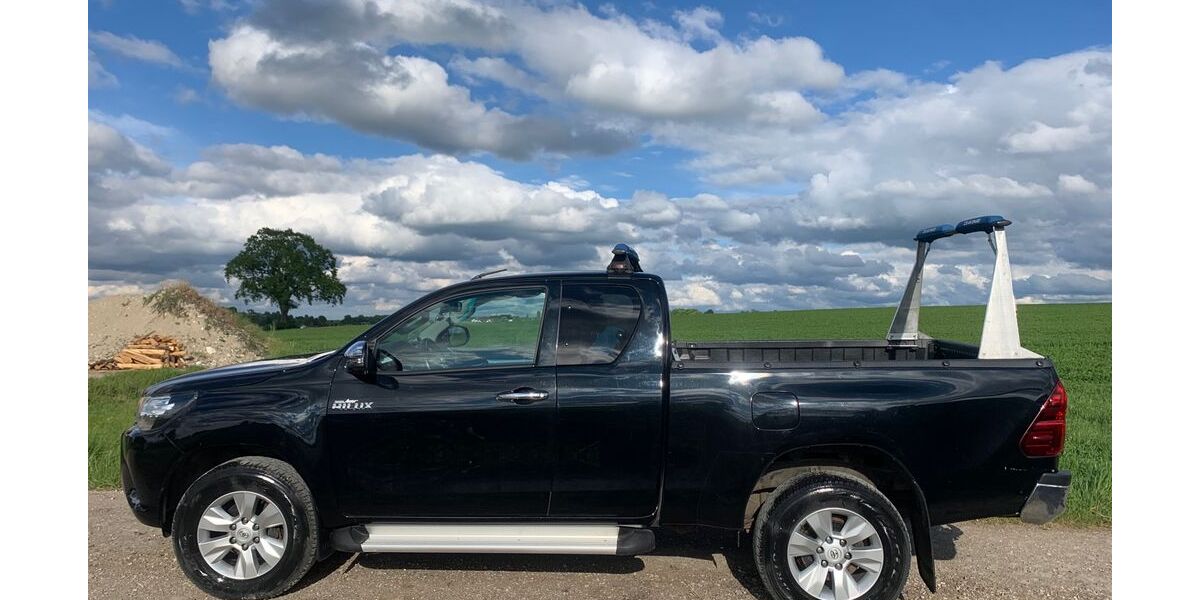 Toyota Hilux 91.000 km 33.900 &euro; Herrsching a.A. 82211