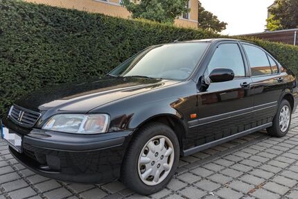 Honda Civic 179.650 km 1.550 € Dresden 01129