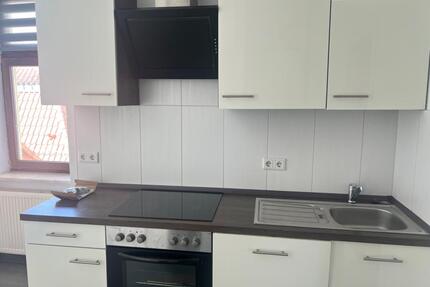 schicke 3-Zimmer Dachgeschoßwohnung in Zentraler Lage