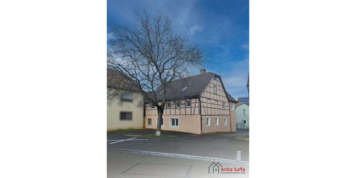 Einfamilienhaus Marktbergel - 8 Zimmer, 222 m&sup2;, 190.000&euro; | Angebot:24571304