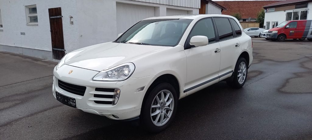 Porsche Cayenne 136.551 km 16.900 &euro; Hörzhausen 86529