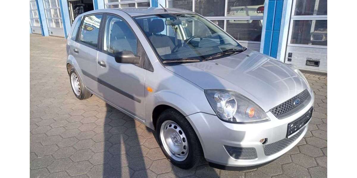 Ford Fiesta 211.000 km 2.495 &euro; Schwerin 19061