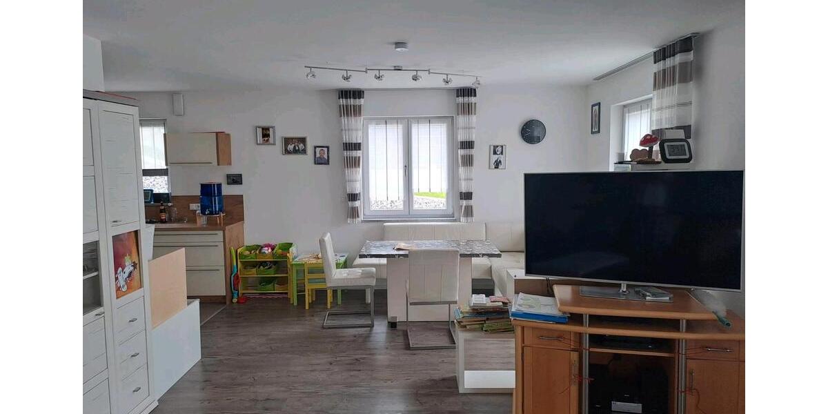 Doppelhaushälfte Hofkirchen - 4 Zimmer, 140 m&sup2;, 1.300&euro; | Angebot:26432115