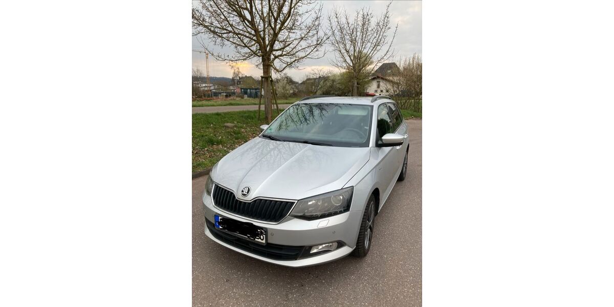 Skoda Fabia 85.702 km 9.600 &euro; Überherrn 66802