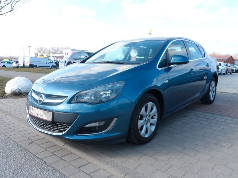 Opel Astra 125.153 km 8.790 € Greifswald 17489